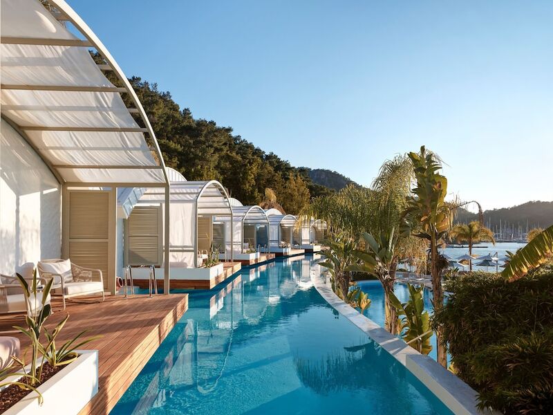 Yacht Classic Hotel