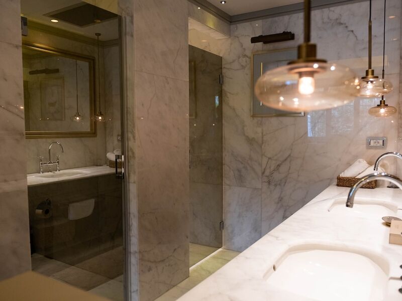Yacht Classic Hotel