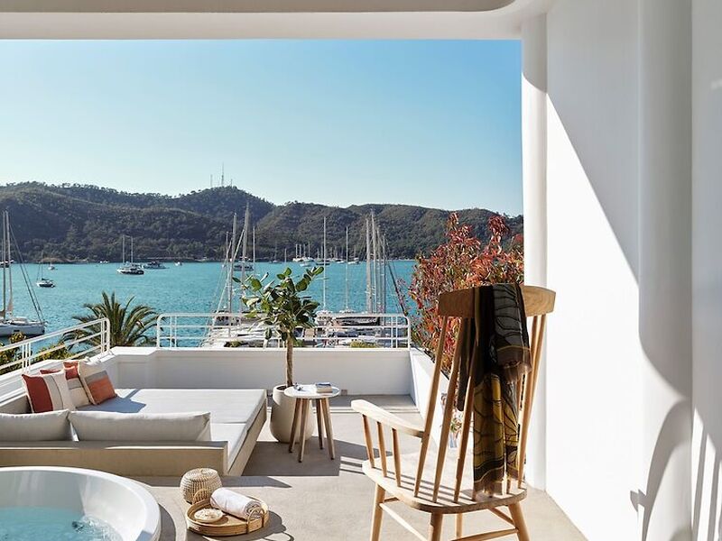 Yacht Classic Hotel