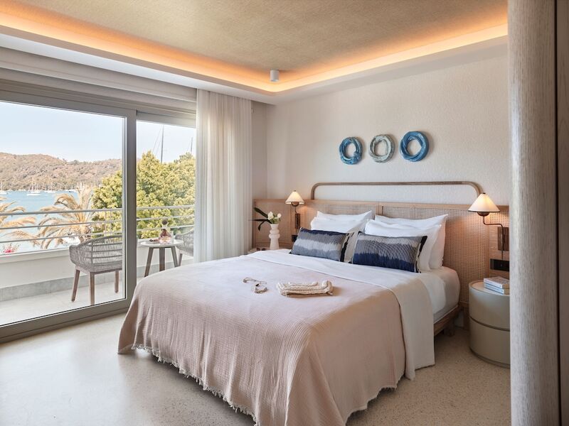 Yacht Classic Hotel