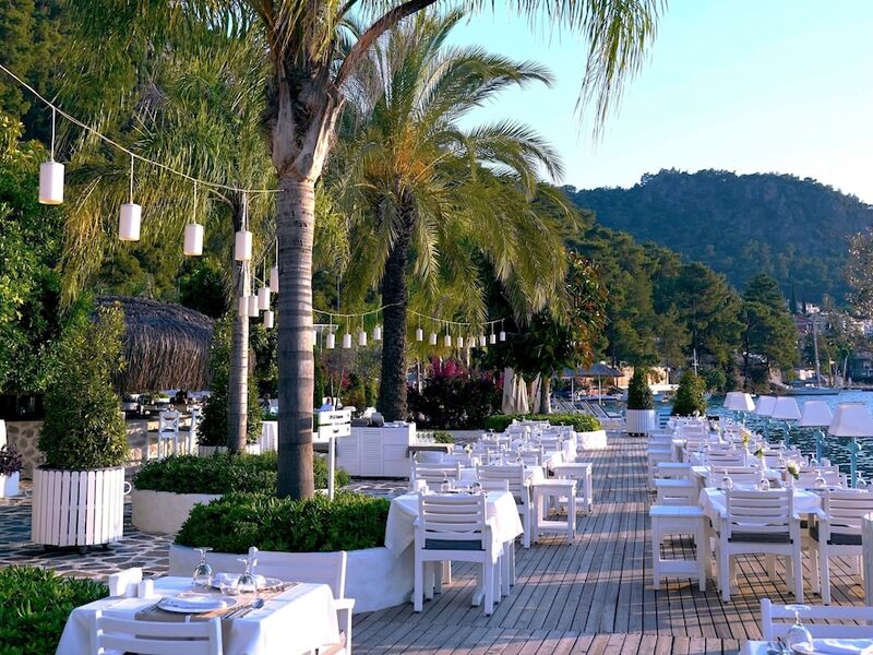 Yacht Classic Hotel