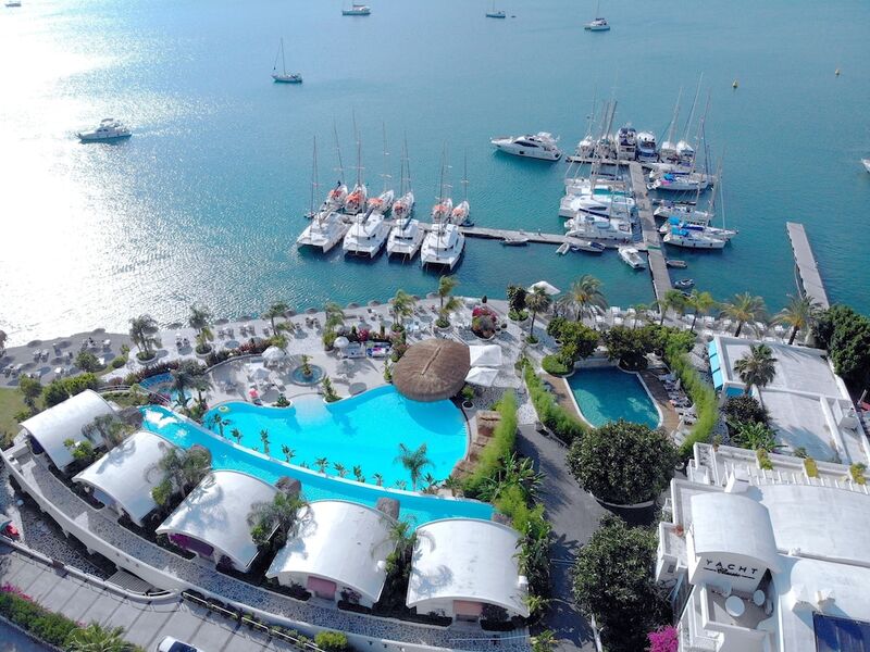 Yacht Classic Hotel