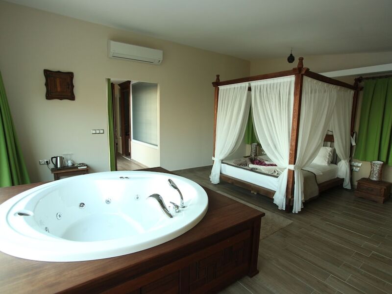 Lissiya Hotel