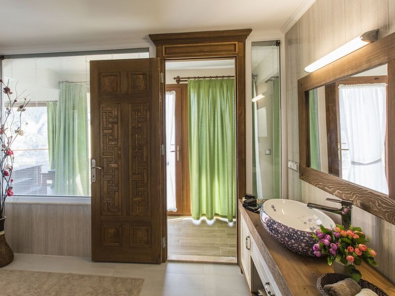 Lissiya Hotel