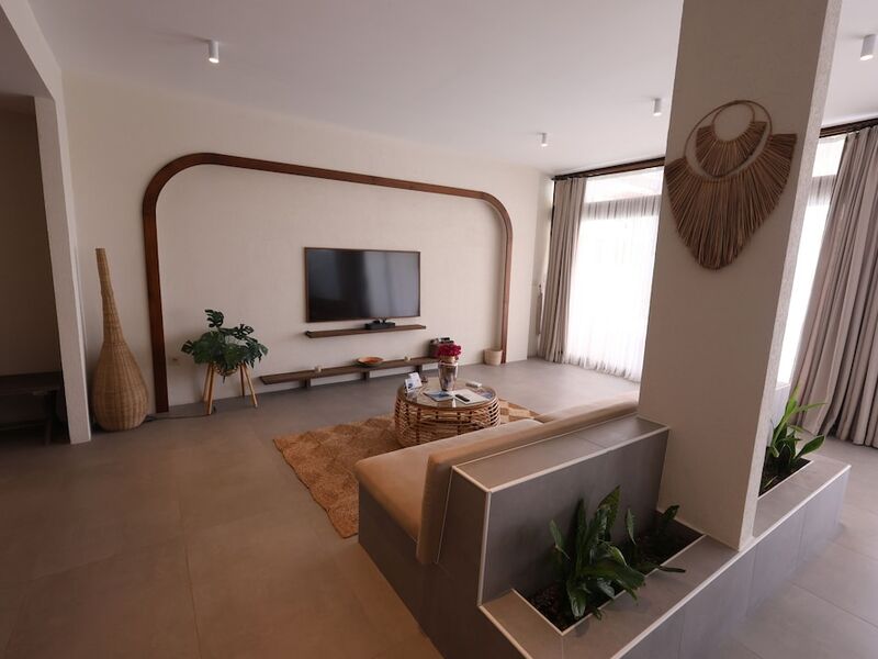 Lissiya Hotel