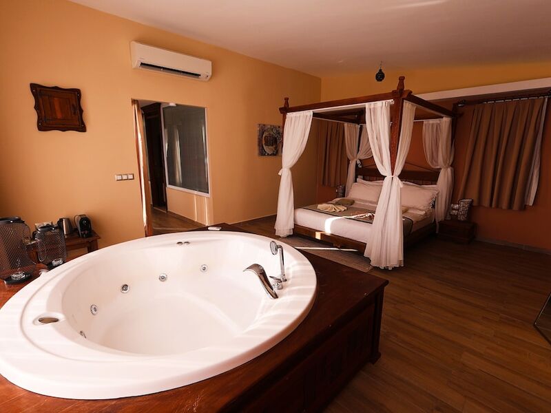 Lissiya Hotel