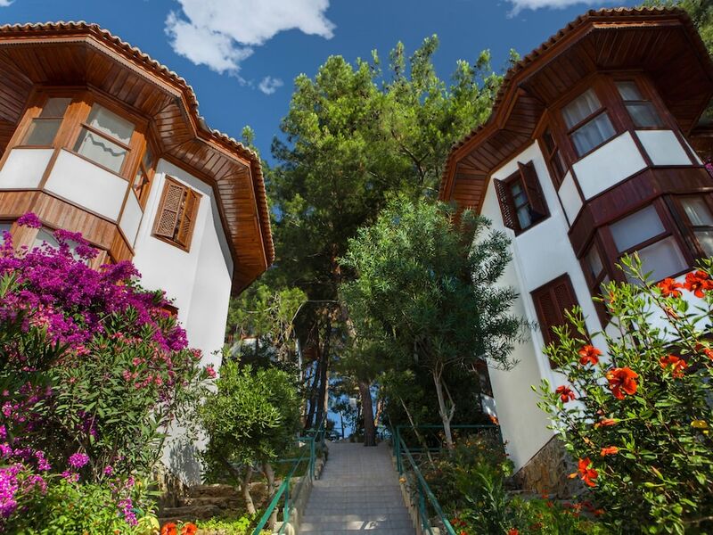 Club & Hotel Letoonia
