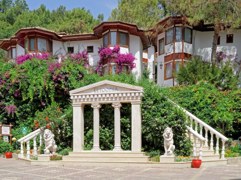 Club & Hotel Letoonia