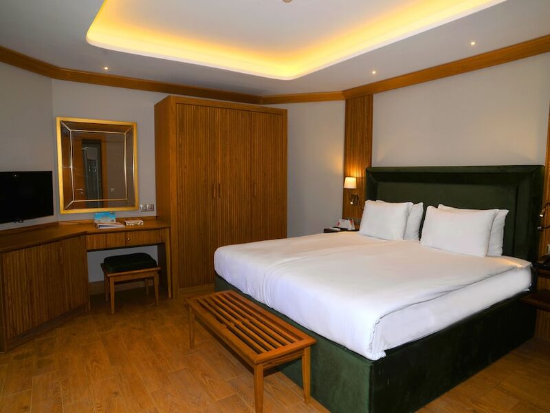 Club & Hotel Letoonia
