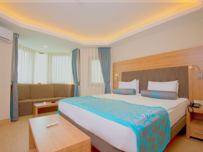 Club & Hotel Letoonia