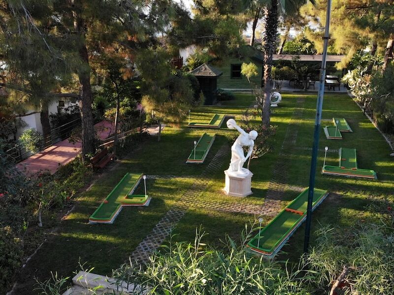 Club & Hotel Letoonia