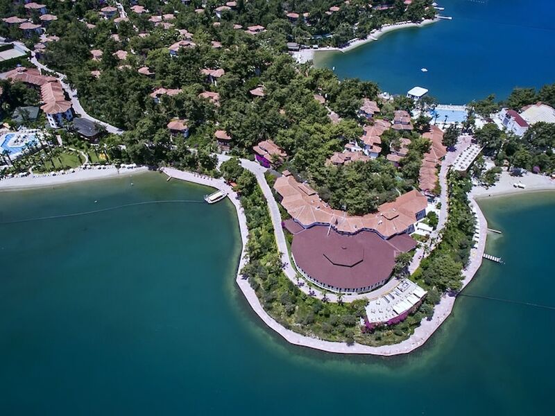 Club & Hotel Letoonia