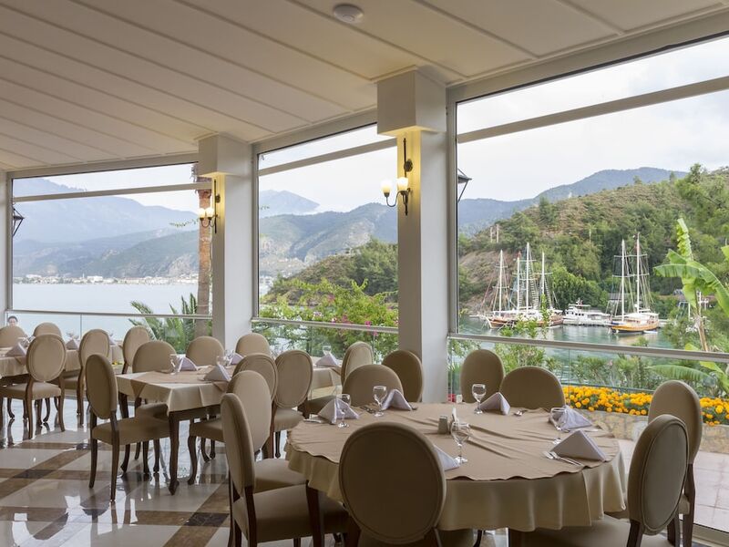 Club & Hotel Letoonia