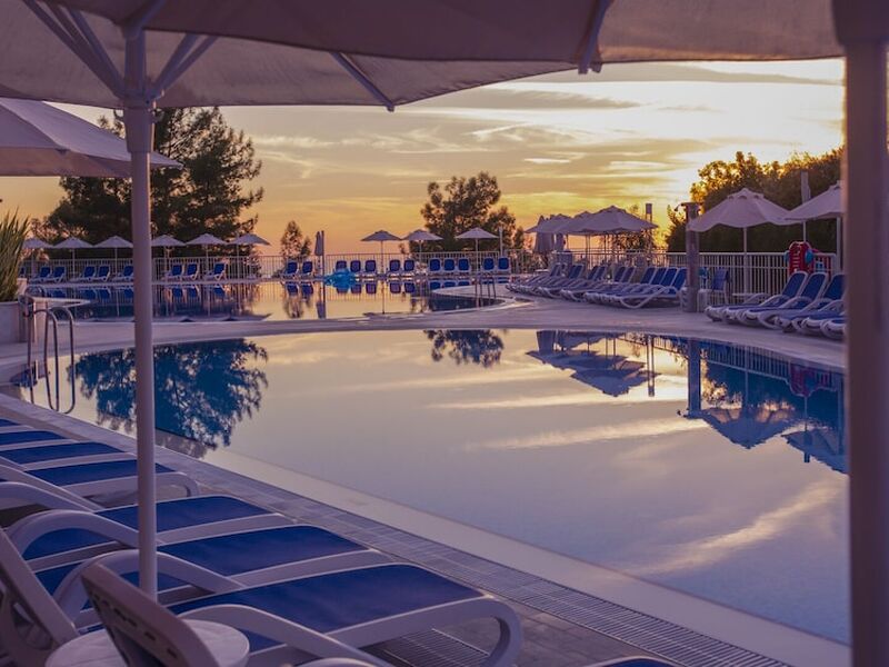 Garcia Resort & Spa