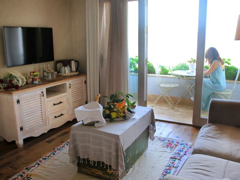 Hotel Unique