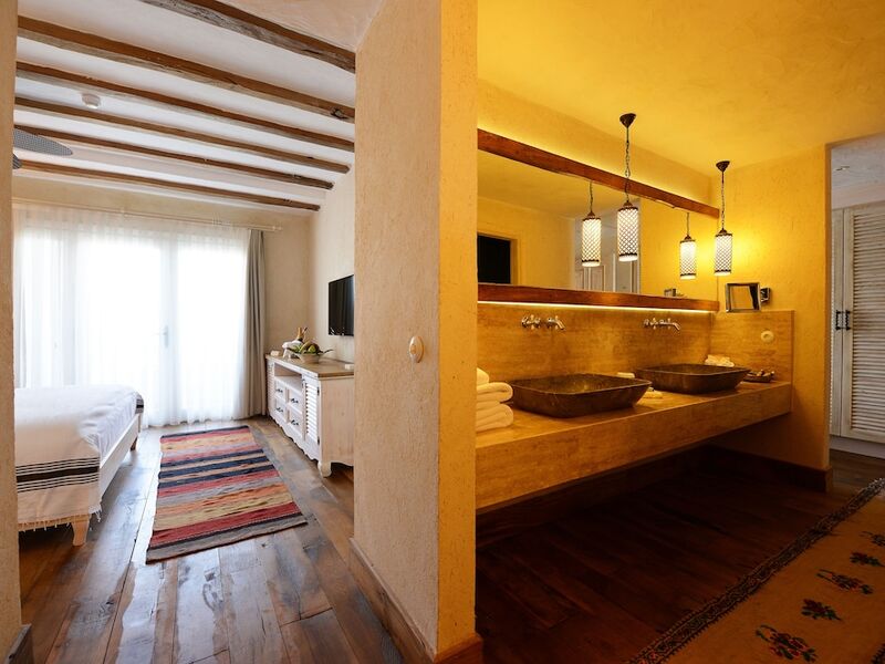 Hotel Unique