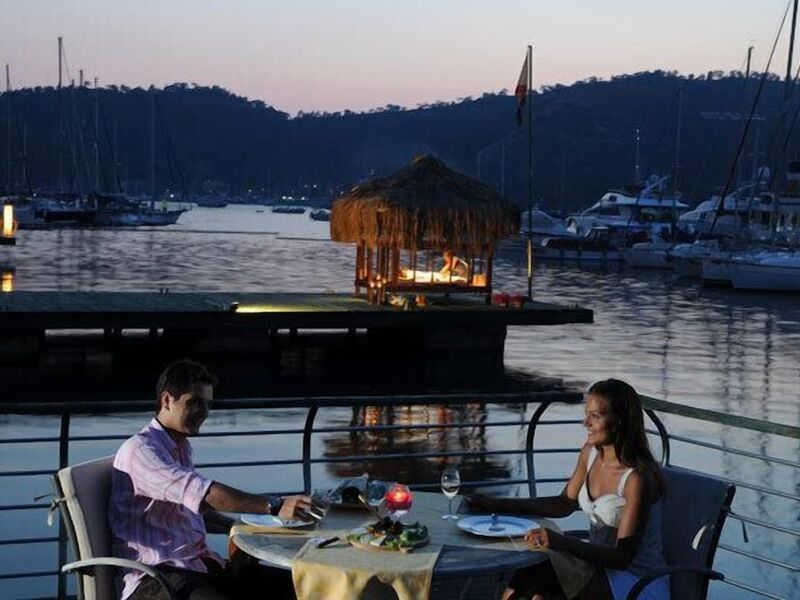 Ece Saray Marina & Resort