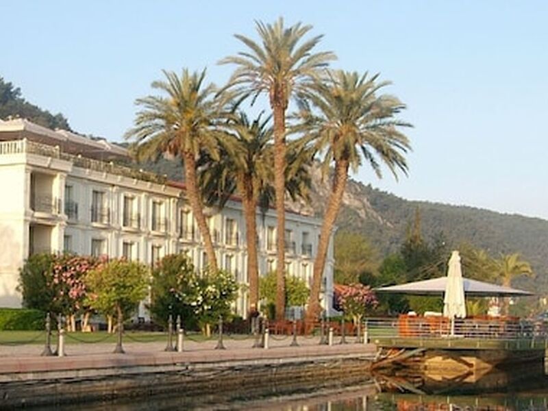 Ece Saray Marina & Resort