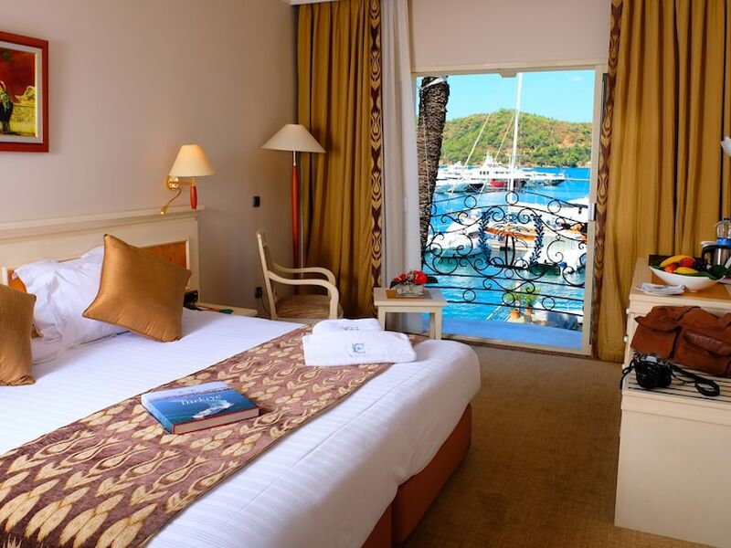 Ece Saray Marina & Resort