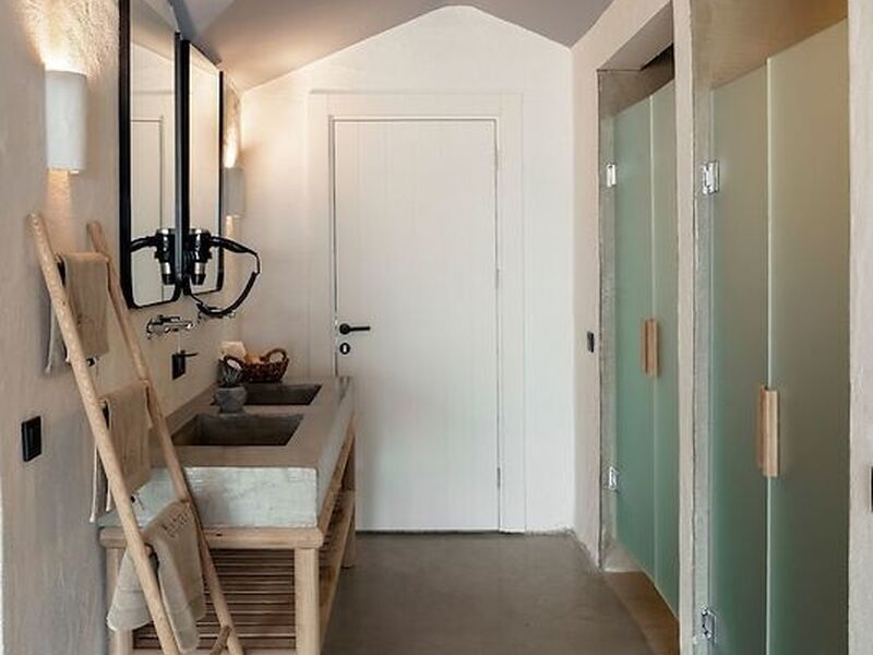 Harbour Suites