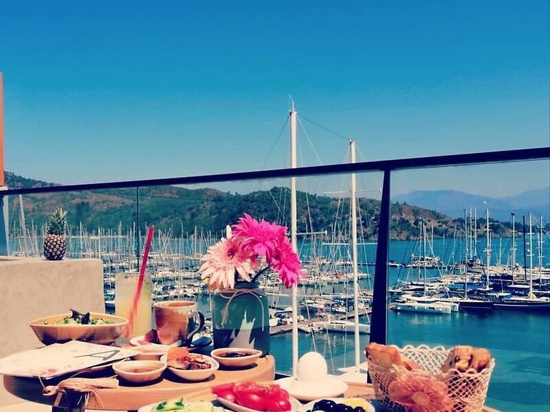 Harbour Suites