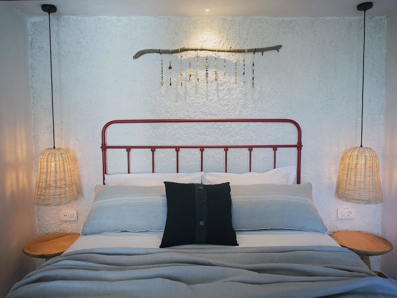 Yacht Boheme Hotel