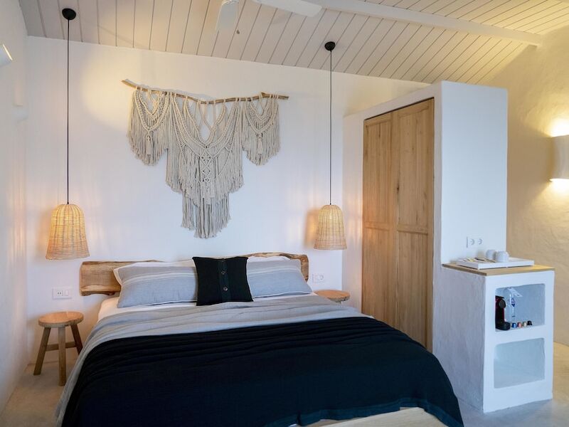 Yacht Boheme Hotel