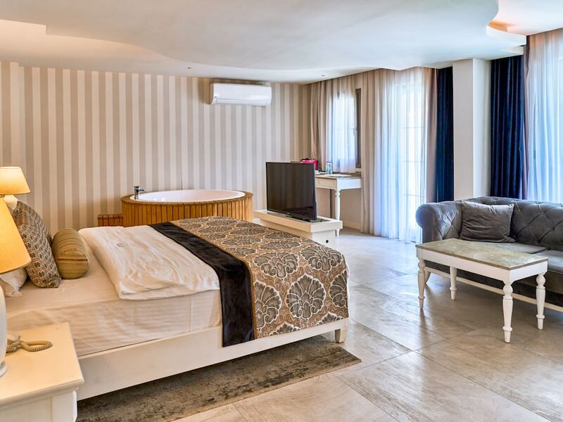 Salonika Suites