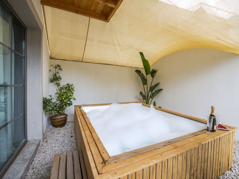 Salonika Suites