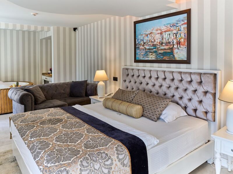 Salonika Suites