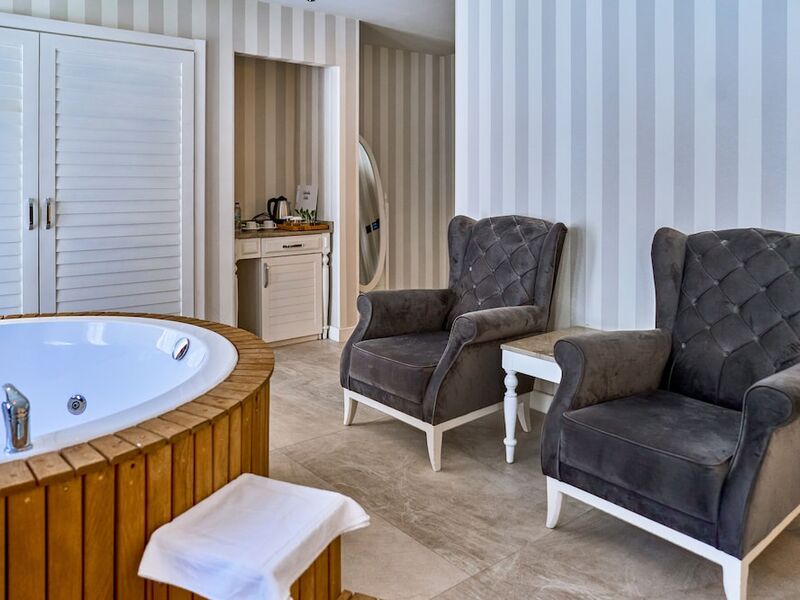 Salonika Suites