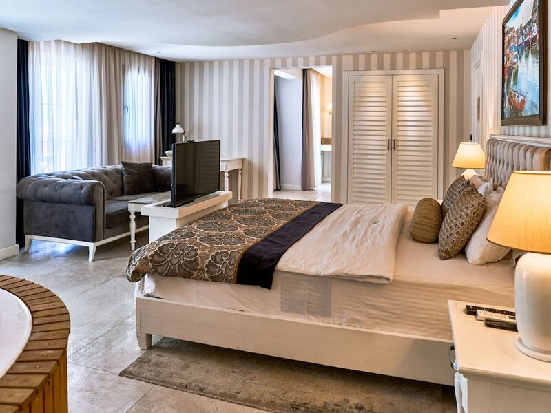 Salonika Suites