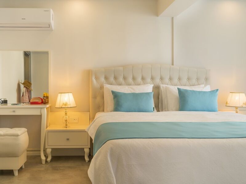 Monastery Suites Hotel