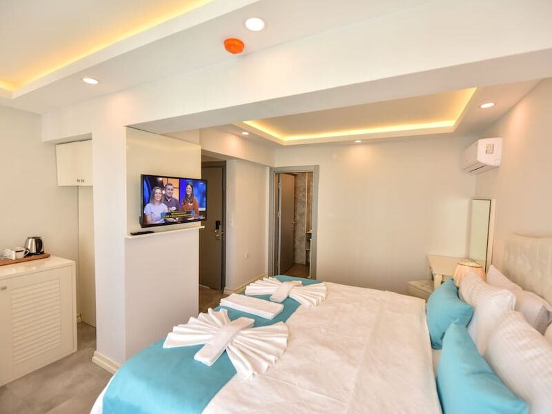 Monastery Suites Hotel