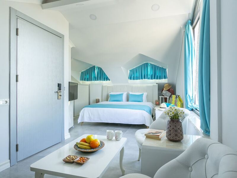 Monastery Suites Hotel