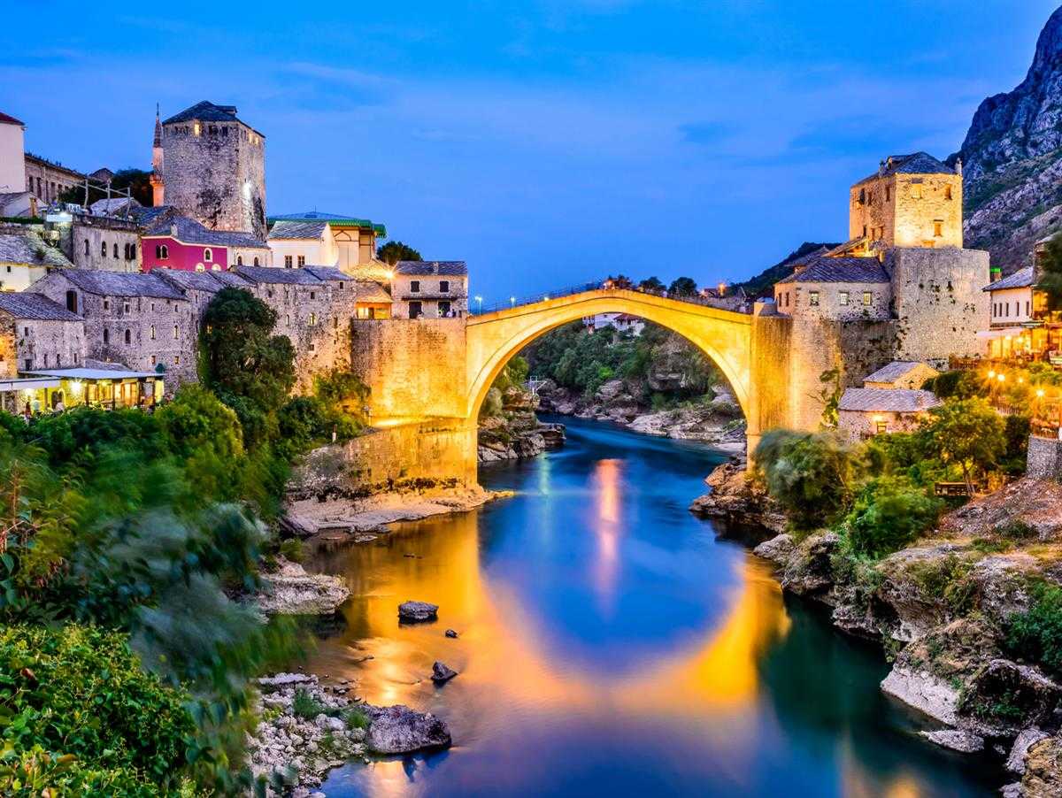 Fly İzmir'den Kosovalı Elegant Balkanlar Pegasus Hava Yolları ile 7 Gece