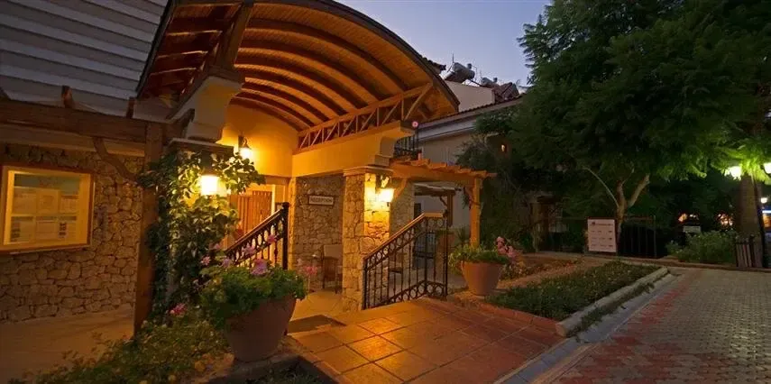 Perdikia Hill Hotel fotoğrafı 2