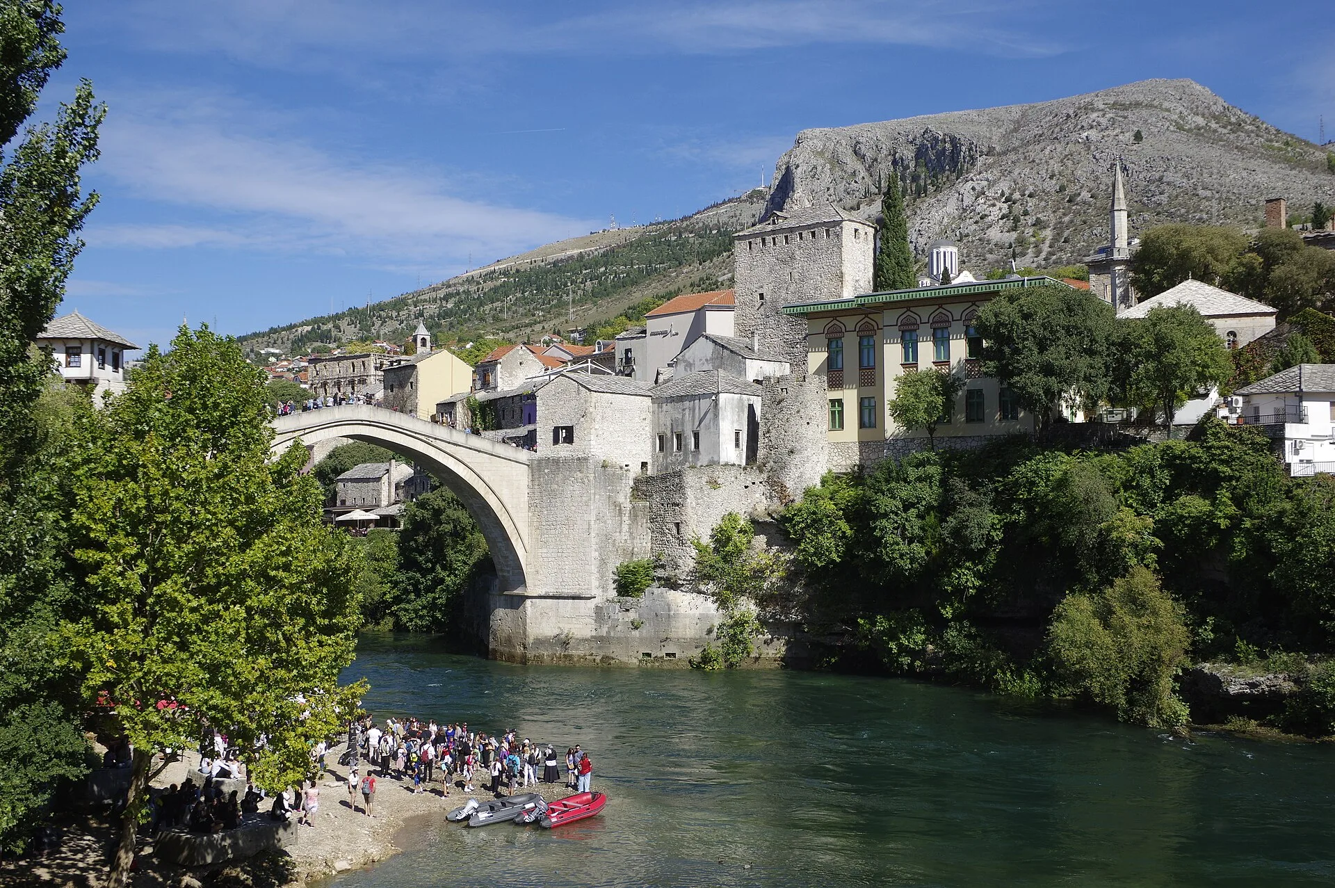 Balkan Turu 5 Gece: Belgrad, Saraybosna, Mostar, Kotor, Budva - THY ile, Neretva nehri üzerindeki Mostar Köprüsü, Bosna-Hersek