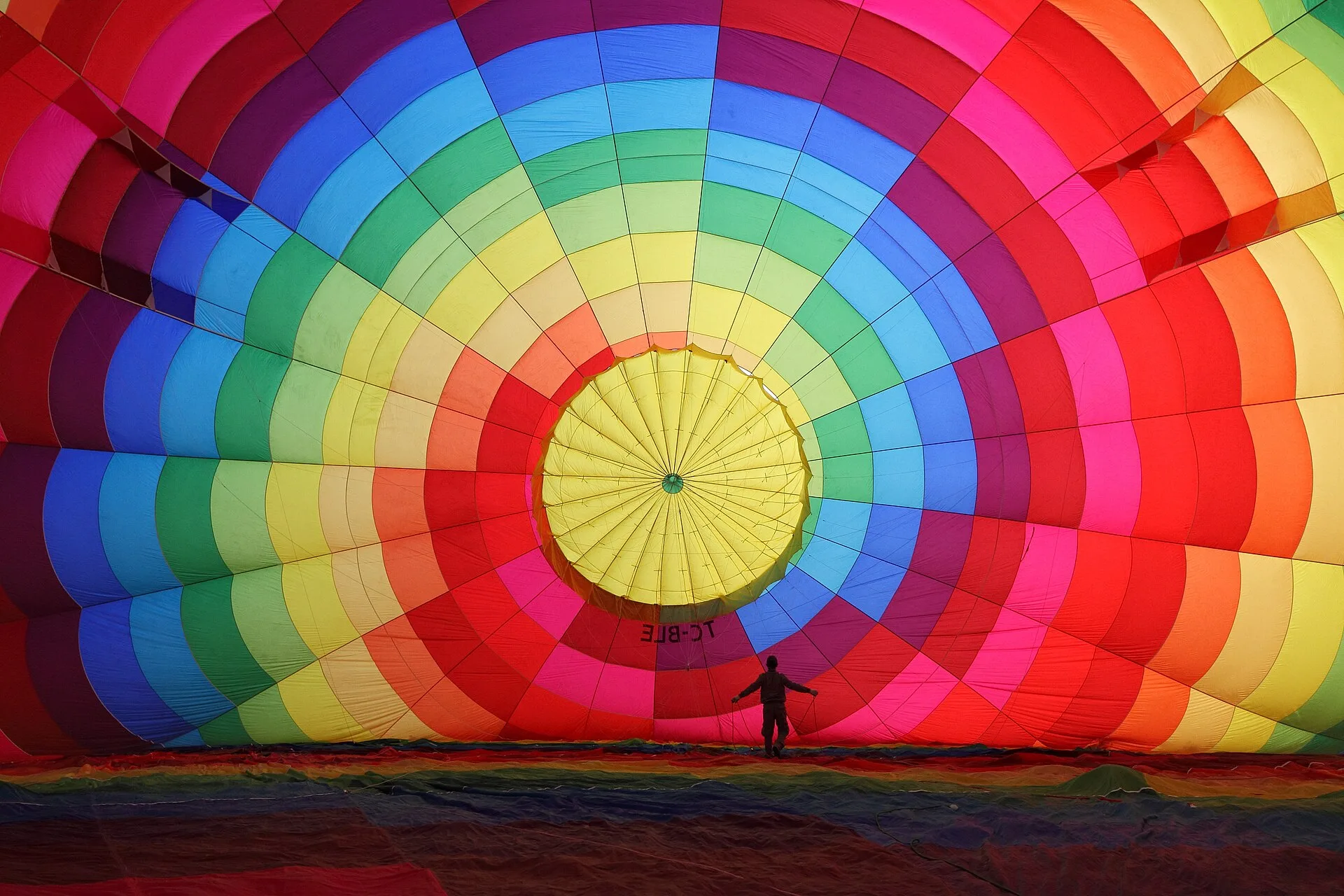 Kapadokya semalarında sıcak hava balonları, Nevşehir