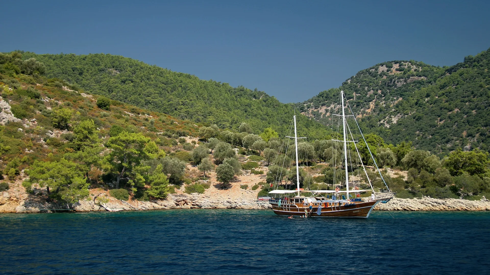 Villa Ada Duo, Göcek koylarından Sarsala, villanın çevresi